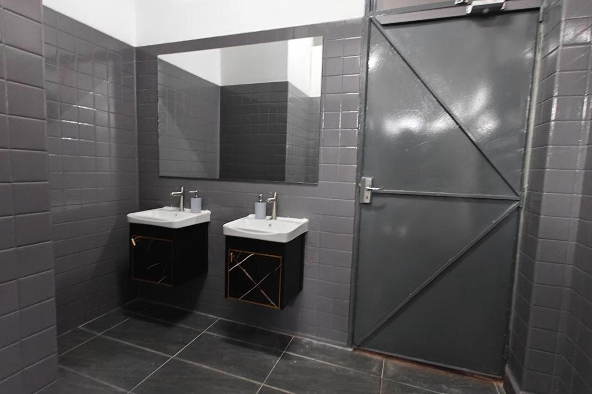 Makotel Hostel Ипох Экстерьер фото