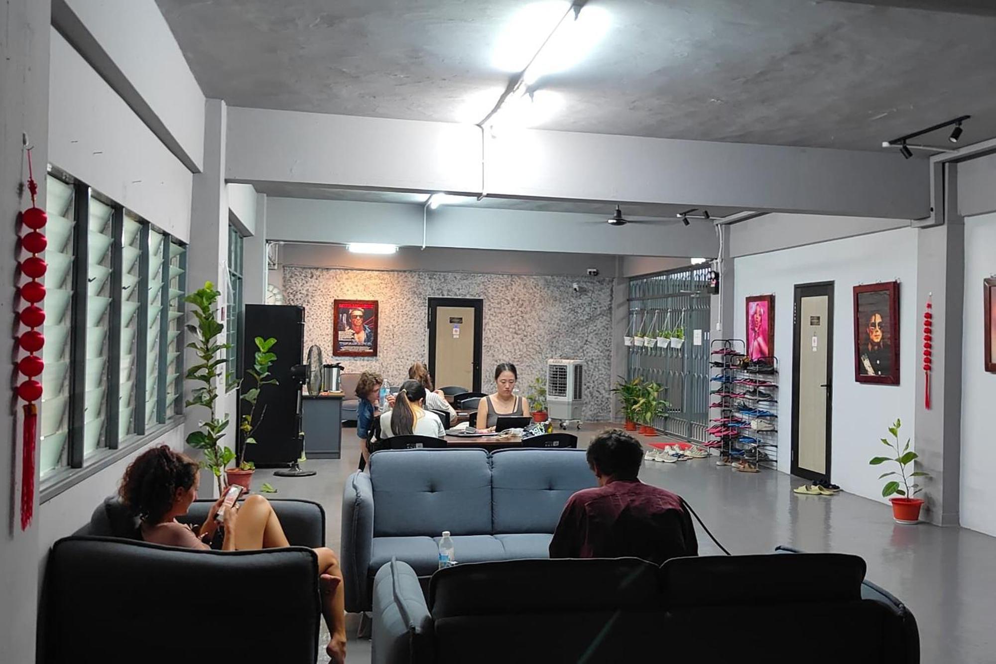 Makotel Hostel Ипох Экстерьер фото